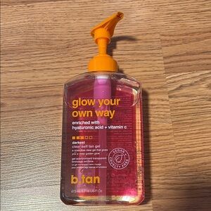Blush Suncare Mist Pink and Orange Glow